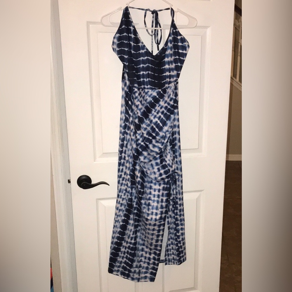Tie-Dye Navy Halter Maxi Dress X-Large